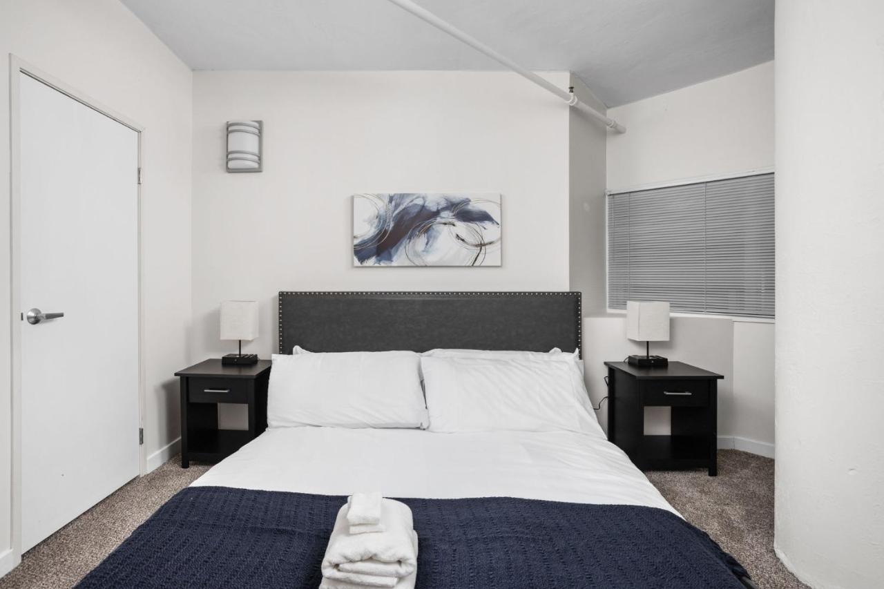 2Br 2Ba In The Block Apartment By Cozysuites Indianapolis Eksteriør bilde