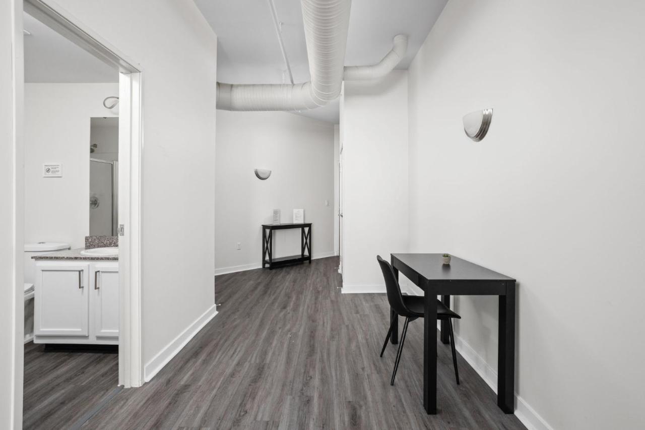 2Br 2Ba In The Block Apartment By Cozysuites Indianapolis Eksteriør bilde